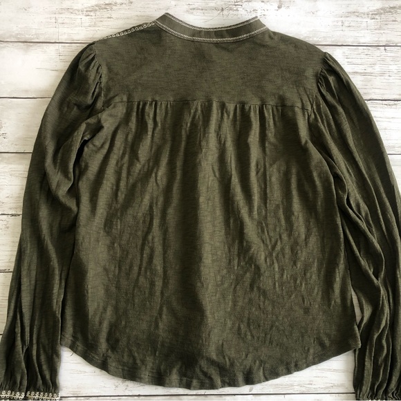 LUCKY BRAND Women Olive Green Embroidery Detail Long Sleeve Blouse Sz XS - Picture 6 of 13